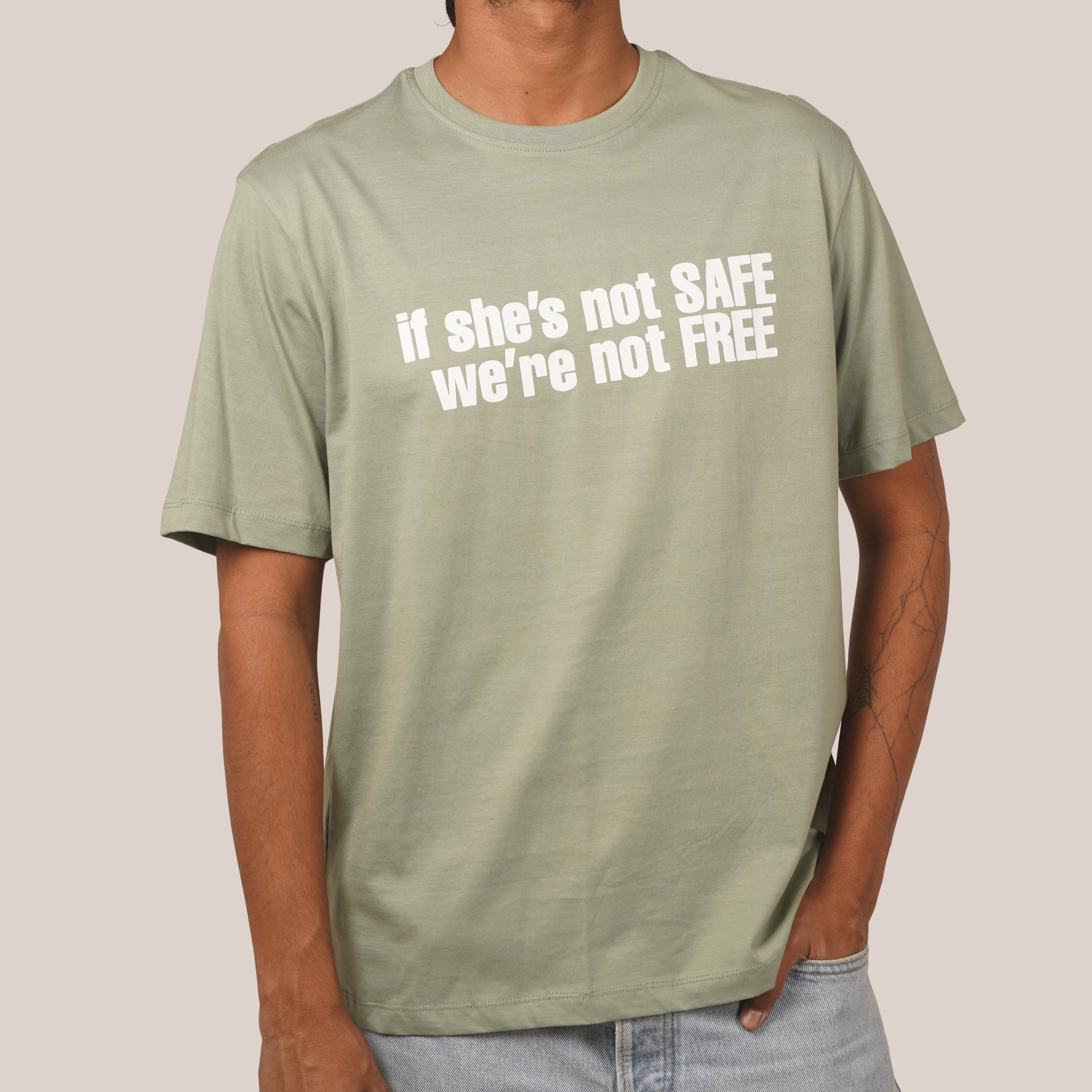 SAFE/FREE TEE