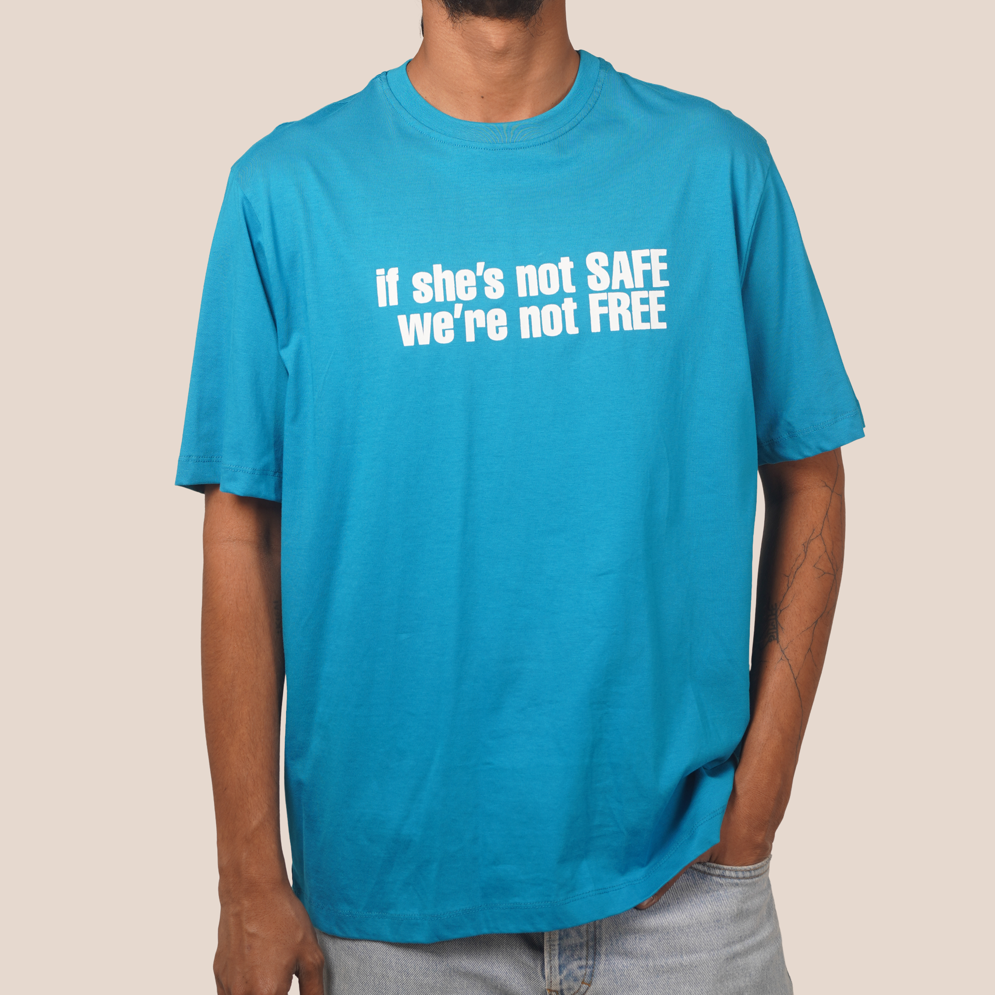 SAFE/FREE TEE